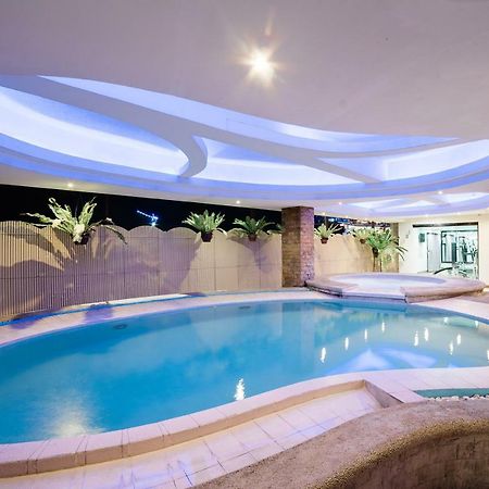 The Pinnacle Hotel And Suites Davao City Dış mekan fotoğraf