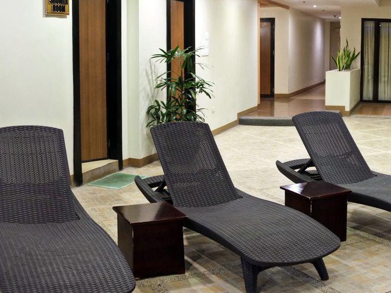 The Pinnacle Hotel And Suites Davao City Dış mekan fotoğraf