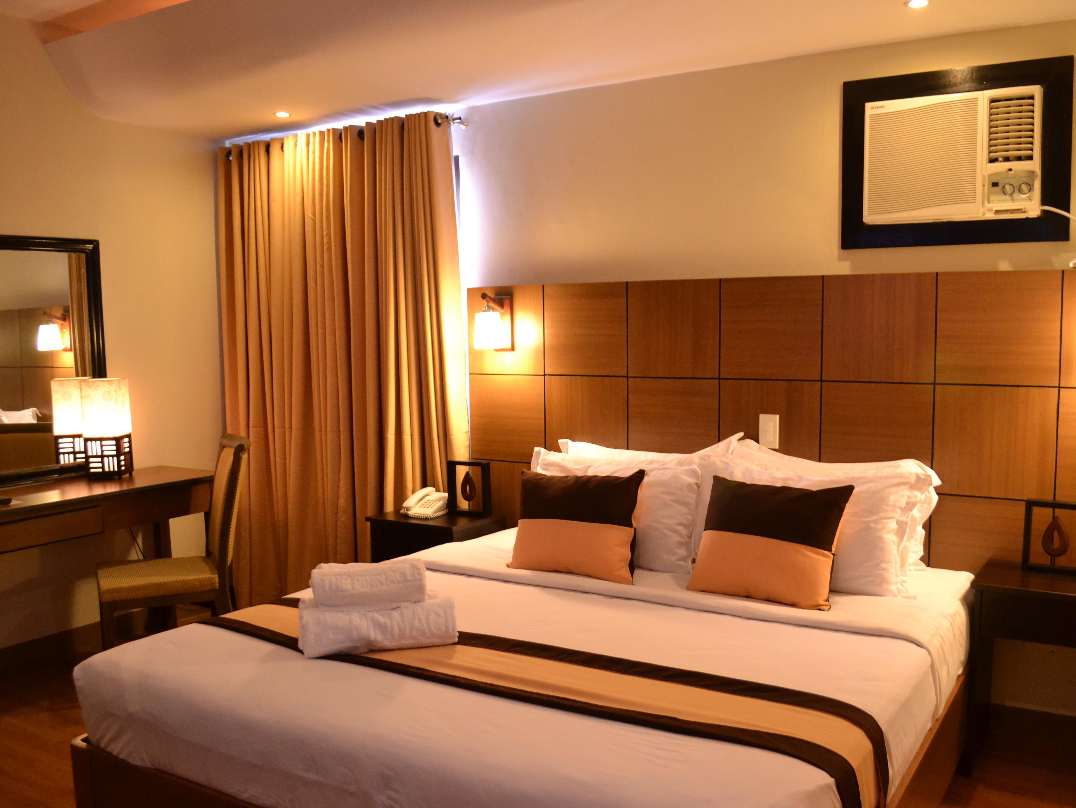The Pinnacle Hotel And Suites Davao City Dış mekan fotoğraf