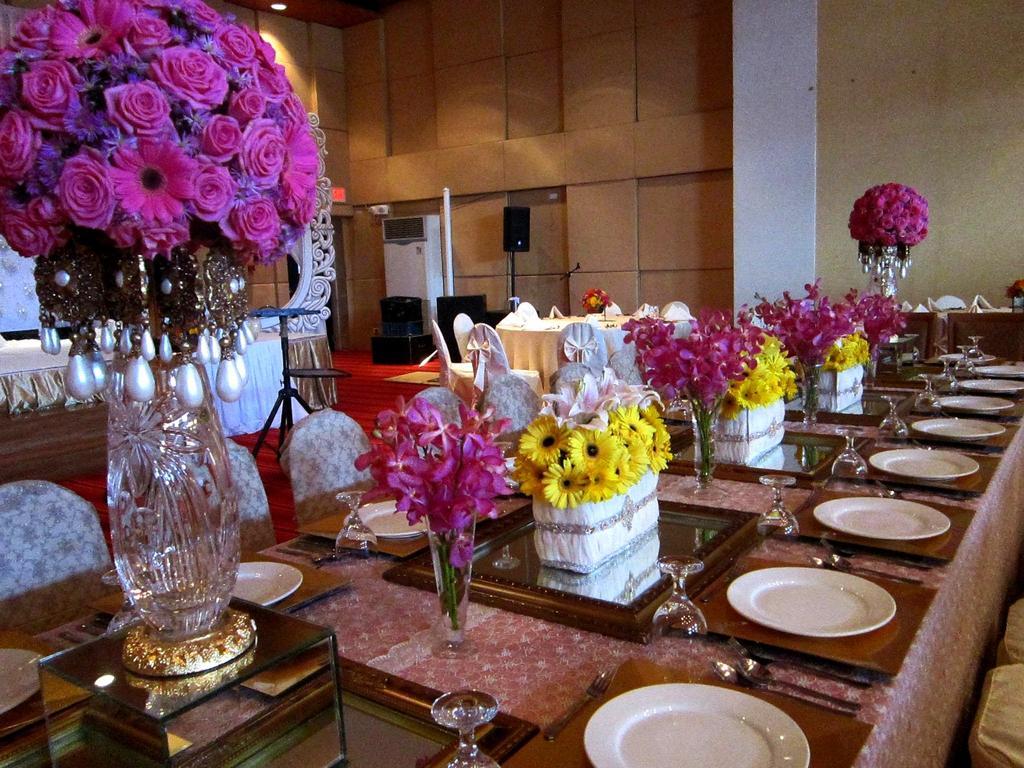 The Pinnacle Hotel And Suites Davao City Dış mekan fotoğraf