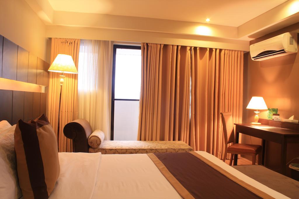 The Pinnacle Hotel And Suites Davao City Dış mekan fotoğraf