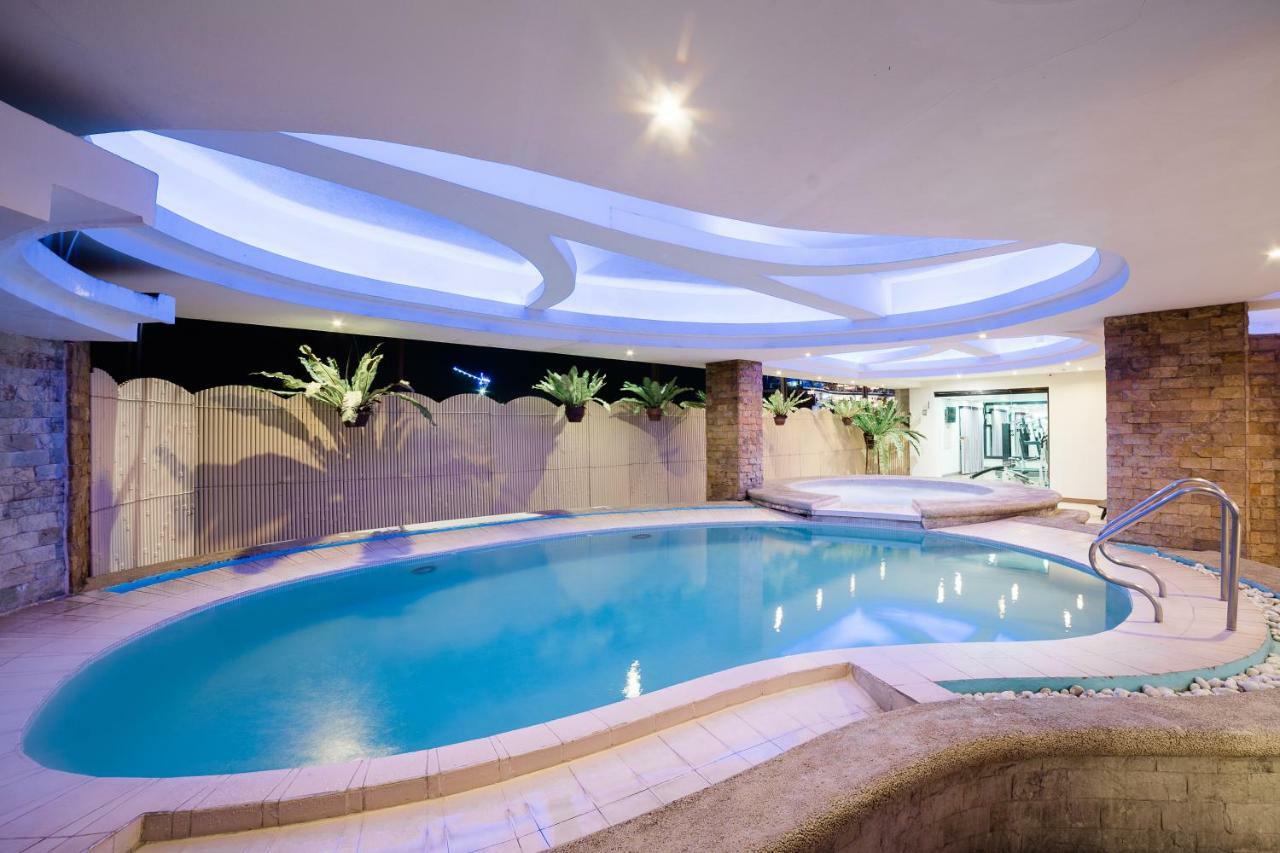 The Pinnacle Hotel And Suites Davao City Dış mekan fotoğraf